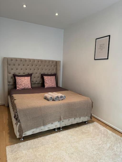 Charmant Appartement Au Moulin Rouge Paris Exterior foto